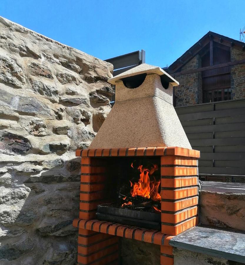 Apartament "Enclau" Turismo Rural Cal Rialla Llivia Eksteriør bilde