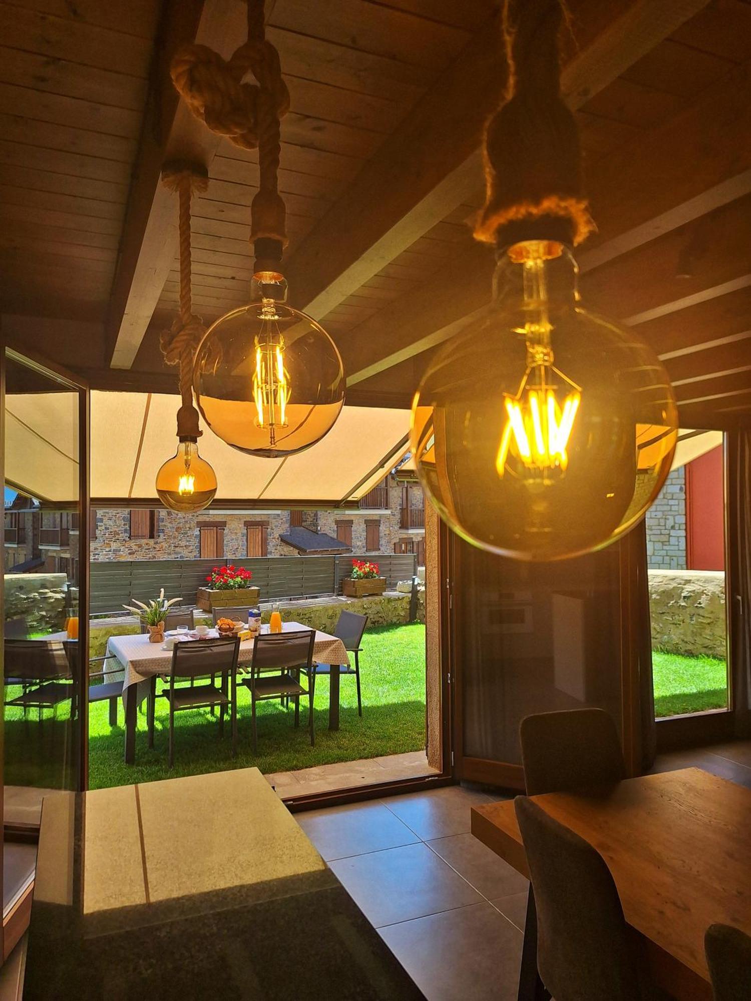 Apartament "Enclau" Turismo Rural Cal Rialla Llivia Eksteriør bilde
